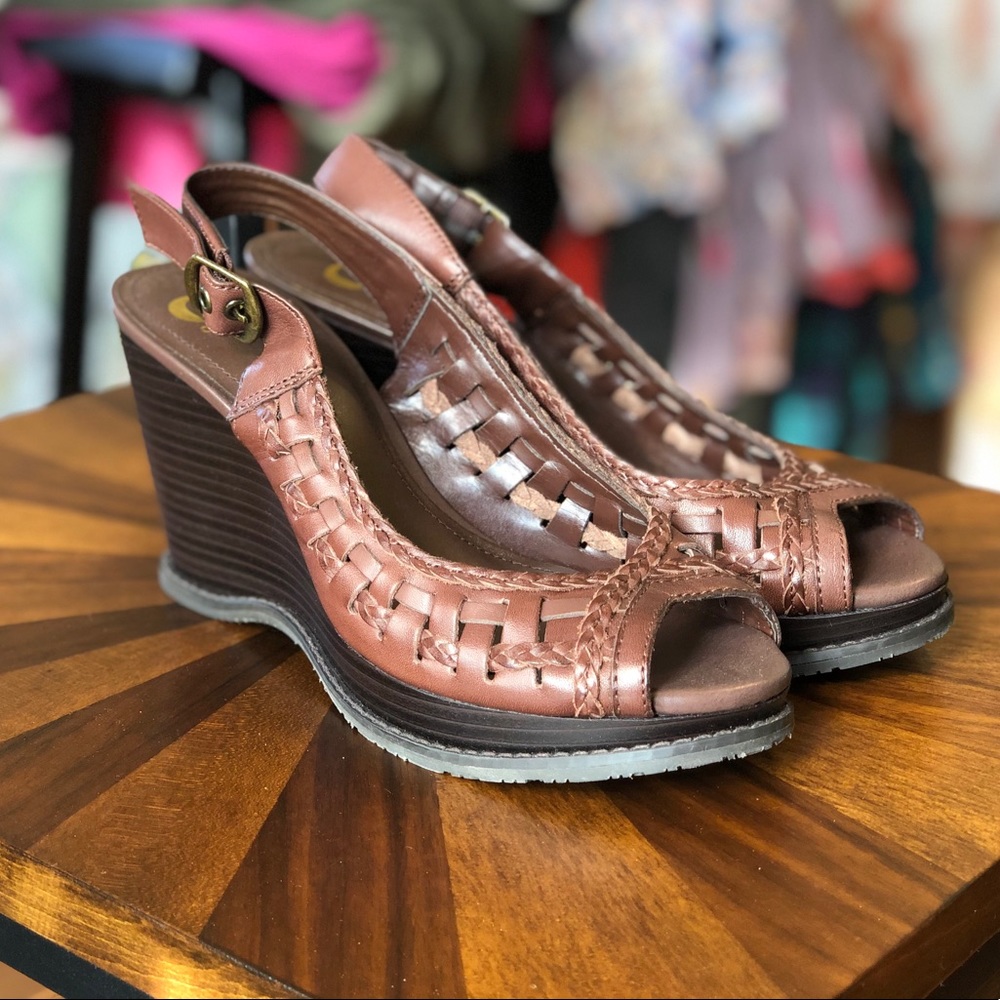 Gianni Bini stacked heel wedge sandal, pecan brown